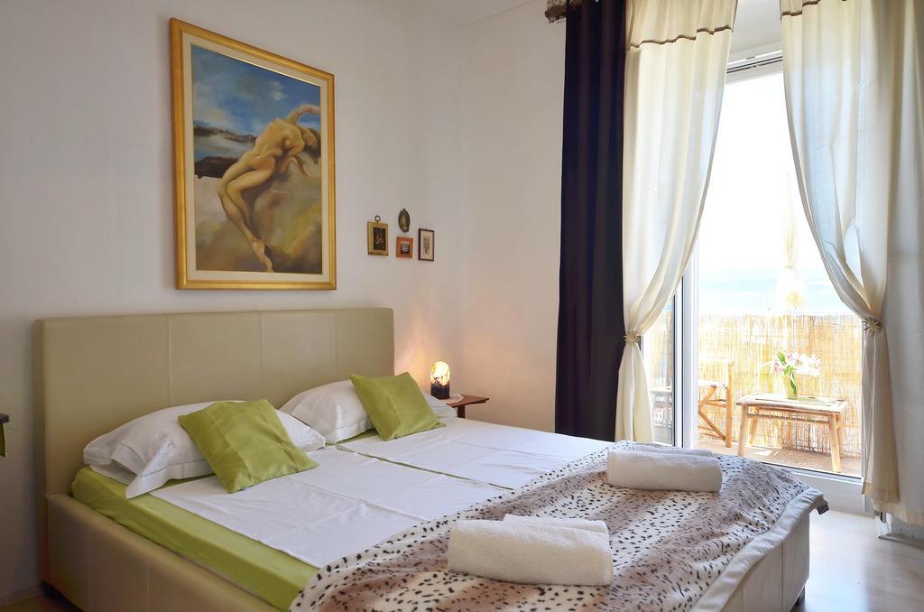 Apartment Pere S Mora Мимице Стая снимка