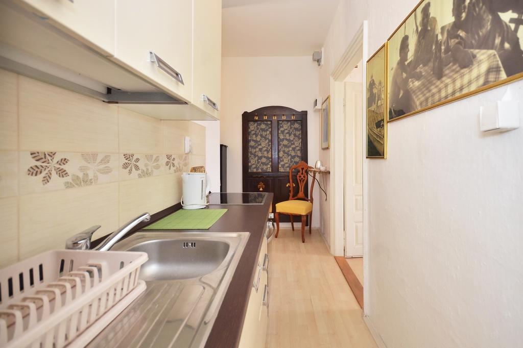 Apartment Pere S Mora Мимице Стая снимка